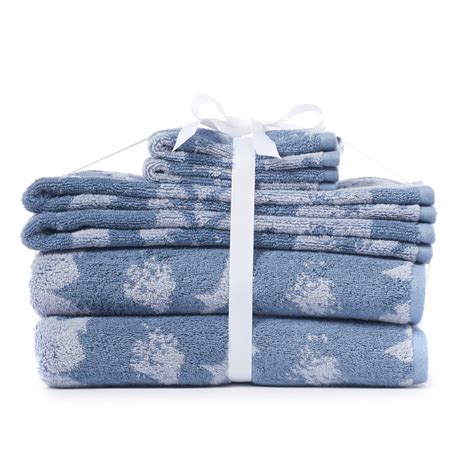 LC Lauren Conrad Bath Towels logo