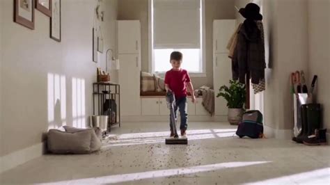 LG CordZero TV Spot, 'Bless This Mess' Song by Icona Pop featuring Stephen Brennan