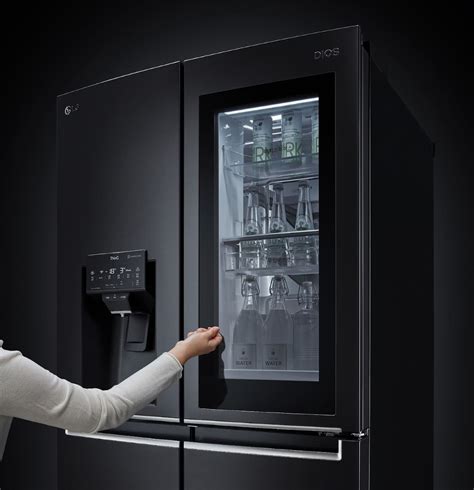 LG InstaView Door-in-Door Refrigerator TV commercial - Midnight Snack