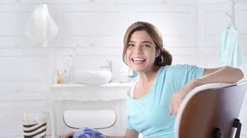 Lagicam Feminine Cleansing Wash TV commercial - Región íntima