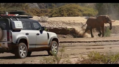 Land Rover Defender TV Spot, 'Everyday Trips' [T2] created for Land Rover