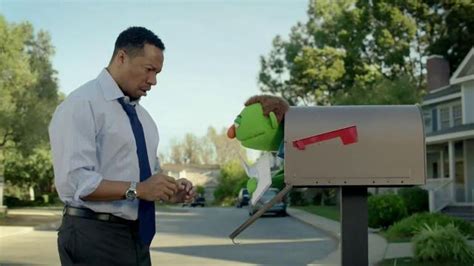 LendingTree TV Spot, 'Mailbox' featuring Rico E. Anderson