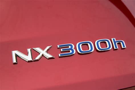 Lexus NX 300h logo