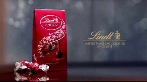 Lindt Lindor TV Spot, 'Take a Moment' featuring Libby Collins