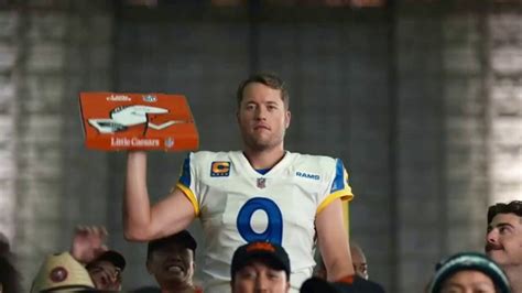 Little Caesars Pizza HOT-N-READY Old World Fanceroni Pepperoni TV Spot, 'Training Camp' Featuring Matthew Stafford featuring Matthew Stafford