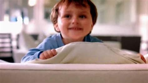 Lysol Laundry Sanitizer TV Spot, 'Dad's Socks'