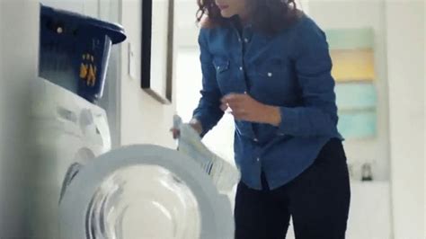 Lysol Laundry Sanitizer TV Spot, 'Irreplaceable Monkey Protection'