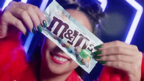 M&M's Crunchy Cookie TV Spot, 'Más divertido'