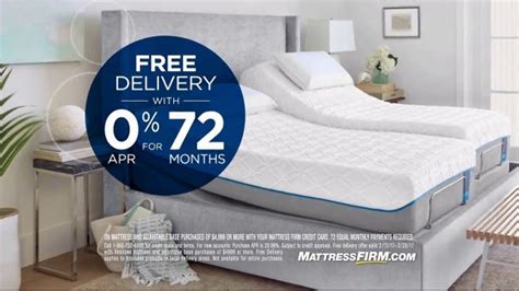 Mattress Firm Venta de Prezzzidents Sale TV Spot, 'Ahorra hasta $700 dólares en colchones selectos' created for Mattress Firm