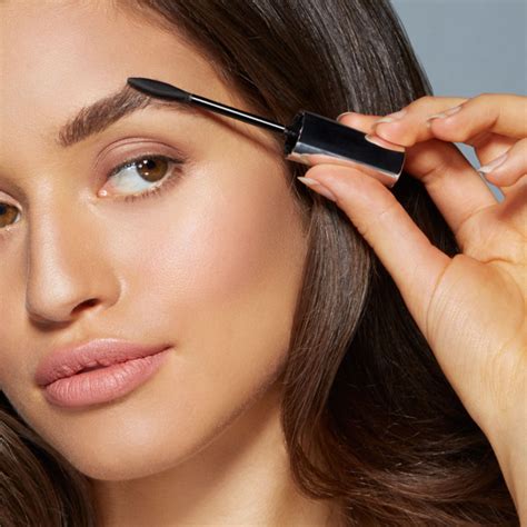 Maybelline New York Brow Precise Fiber Volumizer TV Spot, 'Precisely' created for Maybelline New York