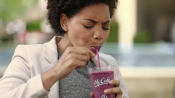 McDonald's Blueberry Pomegranate Smoothie TV Spot, 'Fountain'
