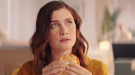McDonald's McChicken Breakfast Sandwiches TV Spot, 'Wake Up Breakfast'