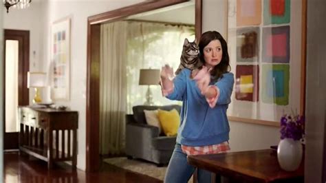 Meow Mix Irresistibles TV Spot, 'Cat Dance' created for Meow Mix
