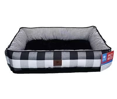 Merry & Bright Collection Holiday Black & White Buffalo Checkered Cuddler Bed