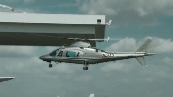 Michael Kors Para Los Hombres TV Spot, 'Helicóptero'