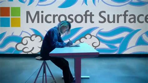 Microsoft Surface Pro 8 TV commercial - Diseño original canción de Lawrence