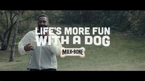 Milk-Bone TV Spot, 'Goldfish Jogging' featuring Dwayne Colbert