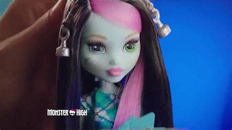 Monster High Voltageous Hair Frankie Stein TV commercial - Changes Colors