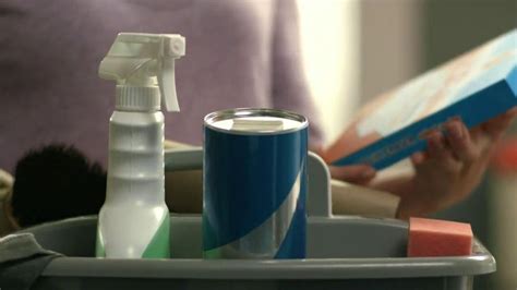 Mr. Clean Magic Eraser Select-a-Size TV Spot, 'Sprayed Myself'