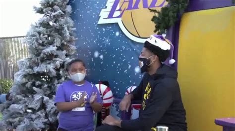 NBA Cares TV Spot, 'Holidays: Spreading the Spirit of Giving' Featuring Mike Conley, Julius Randle