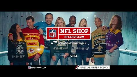 NFL Shop TV commercial - Christmas Dinner: 20% Off