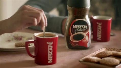 Nescafe Clásico TV commercial - Café con mi familia