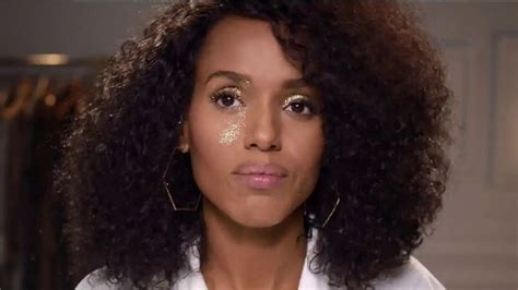 Neutrogena Makeup Remover Cleansing Towelettes TV Spot, 'Kerry Washington Conquers Glitter'
