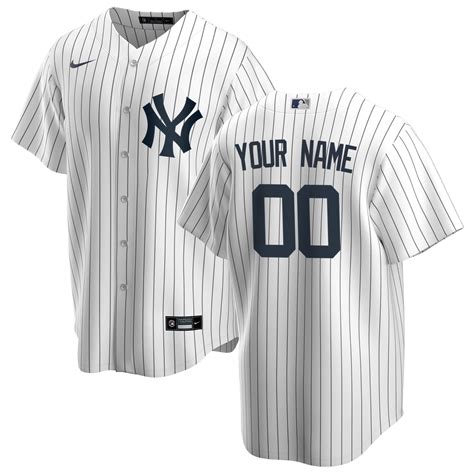 Nike Mens New York Yankees White Replica Jersey