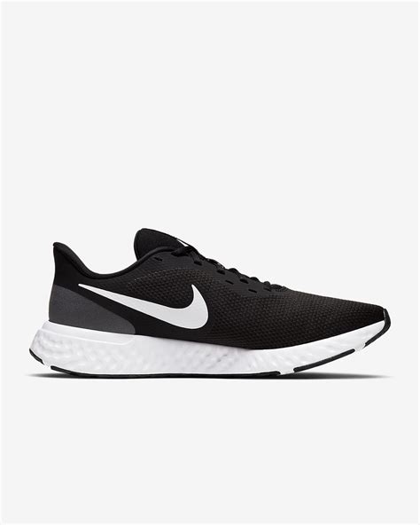 Nike Revolution 5 Shoes