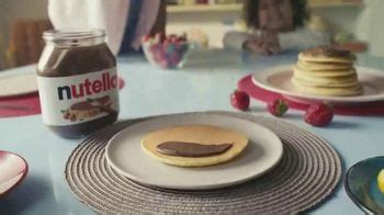 Nutella TV commercial - Panqueques canción de Diana Ross