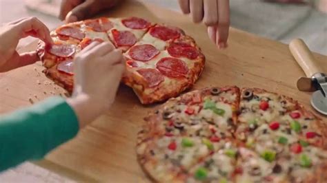 O, Thats Good! Pizza TV commercial - Love at First Slice Feat. Oprah Winfrey