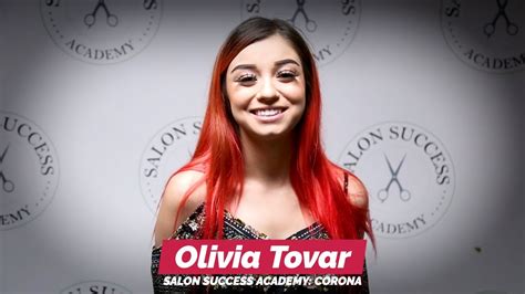 OLIVIA TOVAR photo