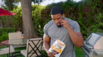 Oberto Beef Jerky TV Spot, 'Bobby Wagner Stays Ahead of the Pack' featuring Stephen A. Smith