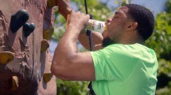 Oberto Trail Mix with Jerky TV commercial - Bobby Wagner Climbs