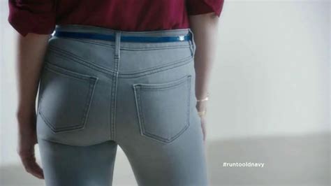 Old Navy Jeans TV commercial - Art is Dead. Jeans are Alive. Feat. Amy Poehler