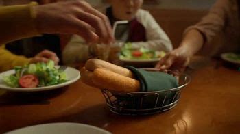 Olive Garden TV Spot, 'We Really Mean Never-Ending' featuring Donna Jay Fulks