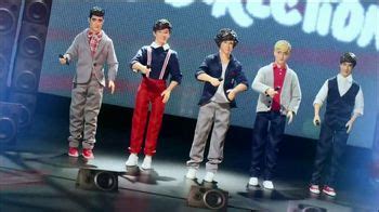 One Direction Singing Dolls TV Spot, 'Screaming Show'