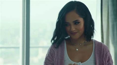 Oreo TV commercial - Home Sweet Home con Becky G