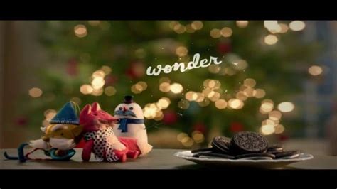 Oreo TV commercial - Wonder Whats Inside the Holidays