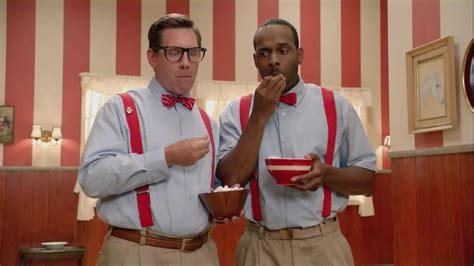 Orville Redenbachers Pop-Up Bowl TV commercial