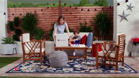 Overstock.com Labor Day Blowout TV commercial - Patio Furniture