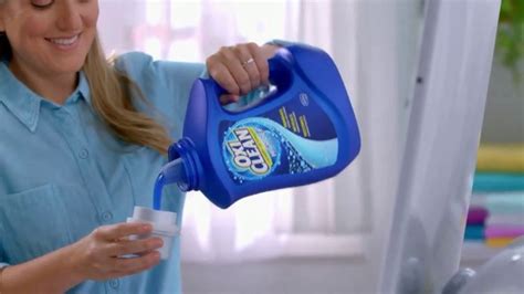 OxiClean Laundry Detergent HD TV Spot, 'Remove Tough Stains'