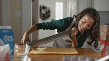 Pam Baking Spray TV Spot, 'If You Can Wrap a Football...' created for Pam Cooking Spray