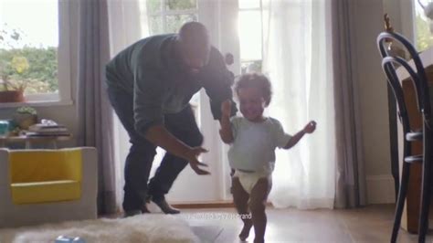 Pampers TV Spot, 'Discovery' featuring Jen Jacob