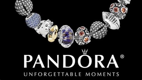 Pandora Unforgettable Moments Charm Bracelet logo