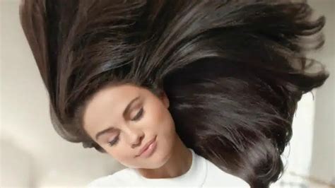 Pantene Pro-V TV Spot, 'Love Your Hair Longer' Featuring Selena Gomez created for Pantene