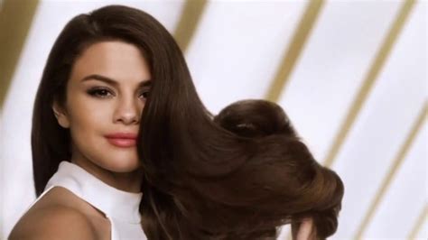 Pantene Pro-V TV Spot, 'Strong is Beautiful' Featuring Selena Gomez
