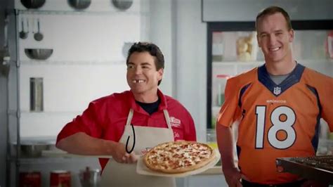 Papa John's Players' Choice Pizzas TV Spot, 'Pizza Ball' Ft. Peyton Manning featuring Elijah Bridges