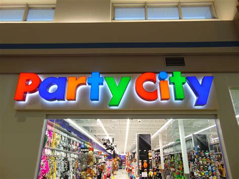 Party City Toys logo