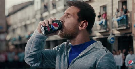 Pepsi TV Commercial Con Lionel Messi